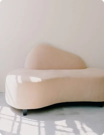 Immagine rappresentativa di poltrona personalizzabile attraverso il Configuratore 3D che rappresenta settore arredamento per cui opera Tredo